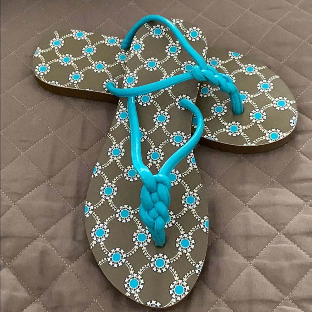 Vera Bradley flip- flops teal/brown 8M